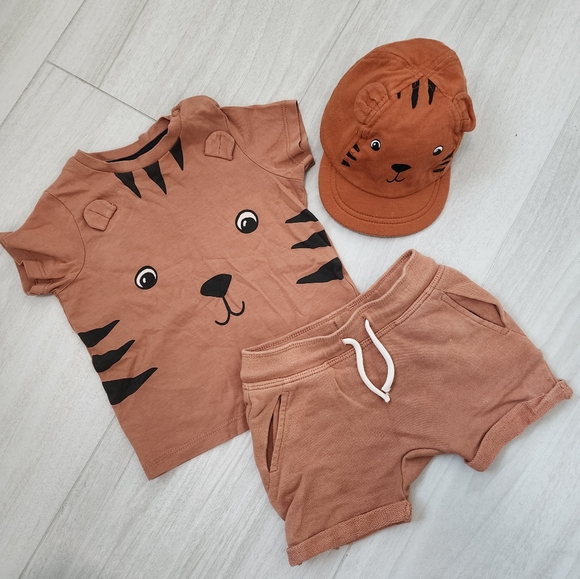 H&M 3pc Outfit (6mo) - Picture 2 of 3